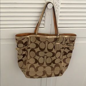 Coach handbag